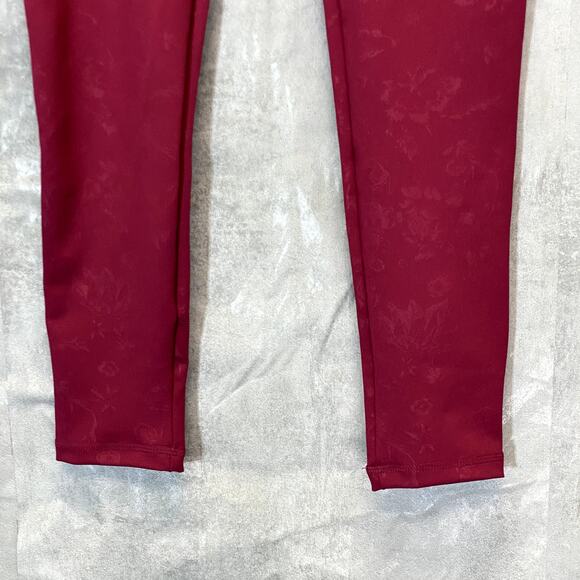 LAUNDRY By Shelli Segal Berry Printed High-Waist Stretch Pull-On Active Leggings - Picture 6 of 9